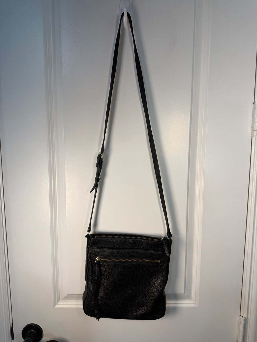 14th & Union Black Pebbled Leather Crossbody Bag